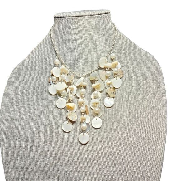 Abalone Aura & Mother of Pearl Disc Cascade Necklace (NWOT) - Picture 4 of 10